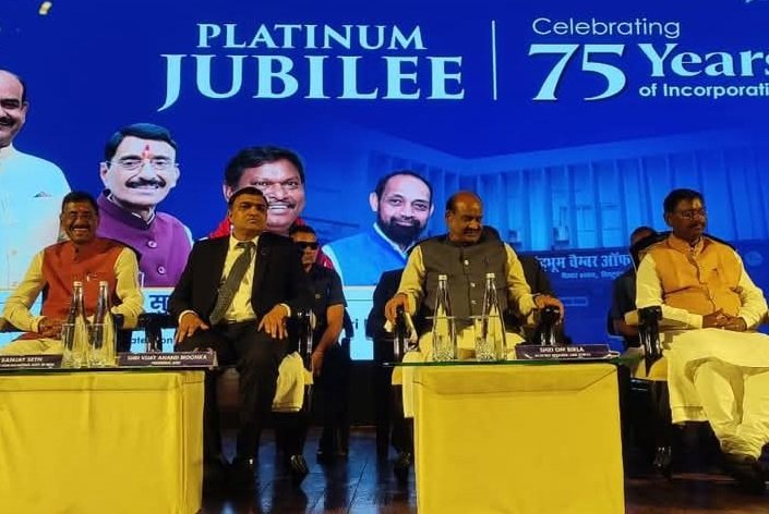  जमशेदपुर : आतंकी घटनाएं अब बर्दाश्त नहीं, मिलेगा ऑपरेशन सिंदूर जैसा जवाब : ओम बिरला